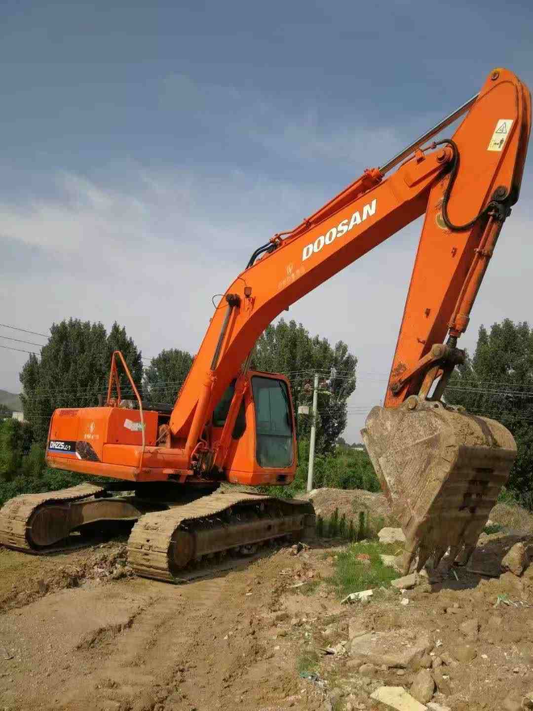 Doosan DH225-7 Excavator